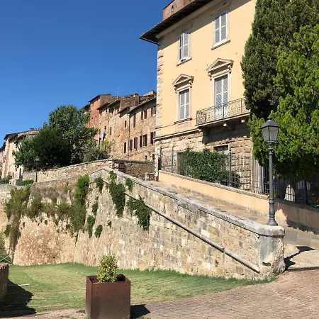 Panoramic Colle Di Val D' Elsa Apartment *